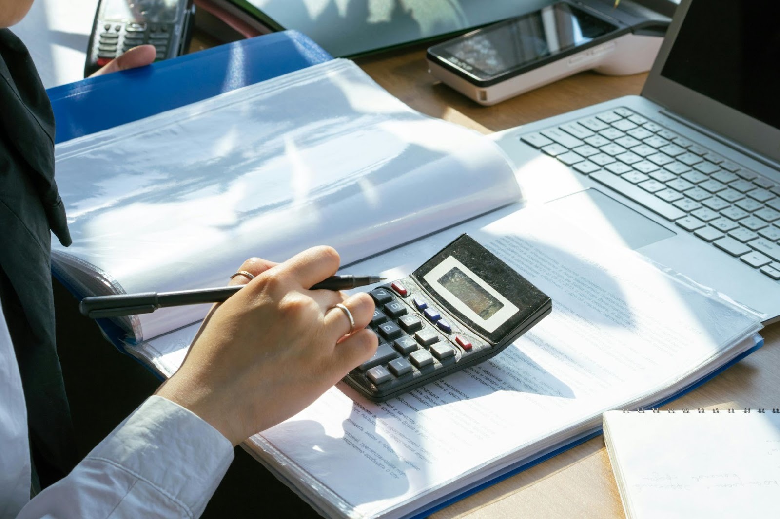 Read more about the article How to Plan a Budget for Your Next Brand Video or Ad Shoot