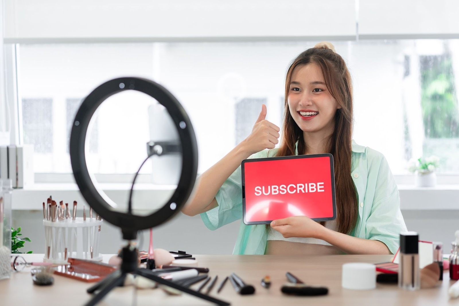 Read more about the article YouTube Marketing for Brands: Best Practices and Case Studies